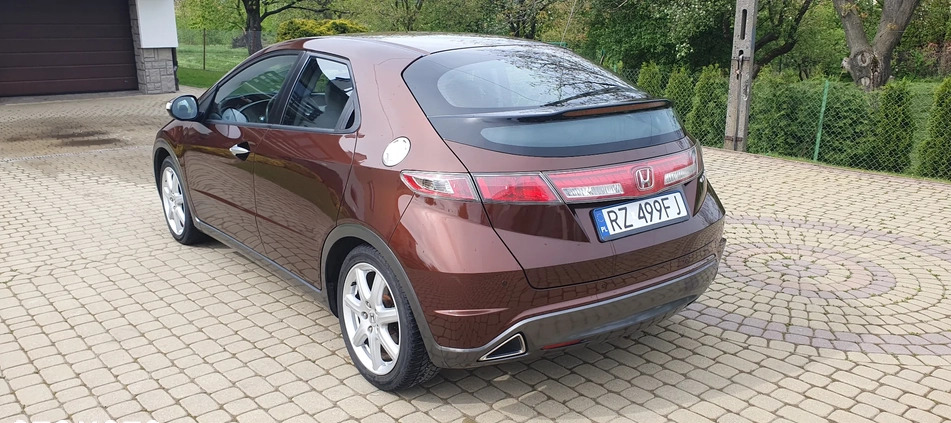 Honda Civic cena 31800 przebieg: 133000, rok produkcji 2011 z Krzepice małe 352